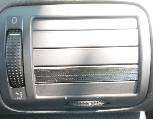 VW PASSAT B 5,5 İÇ HAVALANDIRMA KANATCIKLARI - 4