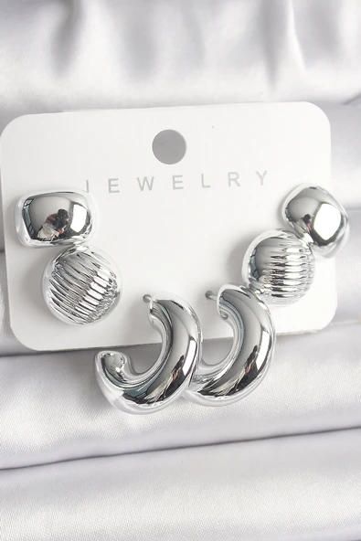 Gümüş Renk İşlemeli Daire Halka Model CCB Platik Kadın Küpe Seti ürün görseli