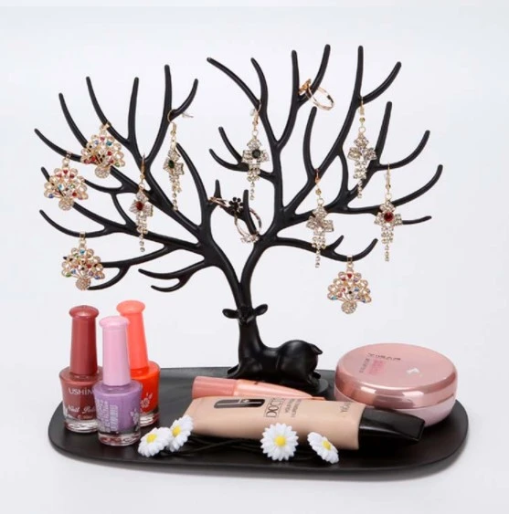 Siyah Geyik Tasarımlı Takı Mücevher Standı - 3