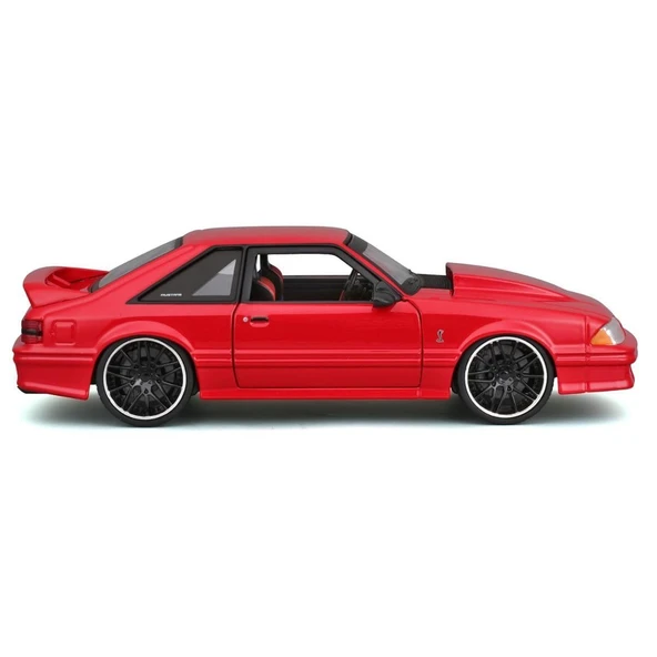MAY 32549 1:24 1993 Ford Mustang SVT Cobra Model Araba -Necotoys - 3