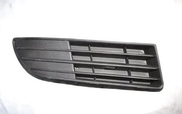 Volkswagen Polo Ön Tampon Sis Bakaliti Sağ (2005-2010) 6Q0853666E WOS07PO037 1.6, 1.4, 1.2, 1.4 TDI ürün görseli