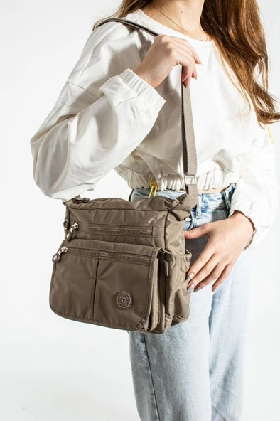 Klinkır Kadın Postacı Çanta Çok Cepli Kapaklı Model 30*20 Cm Su İtici Çapraz Askılı Postacı Çanta - Resim 13