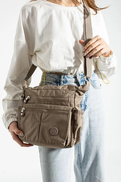 Klinkır Kadın Postacı Çanta Çok Cepli Kapaklı Model 30*20 Cm Su İtici Çapraz Askılı Postacı Çanta - Resim 14