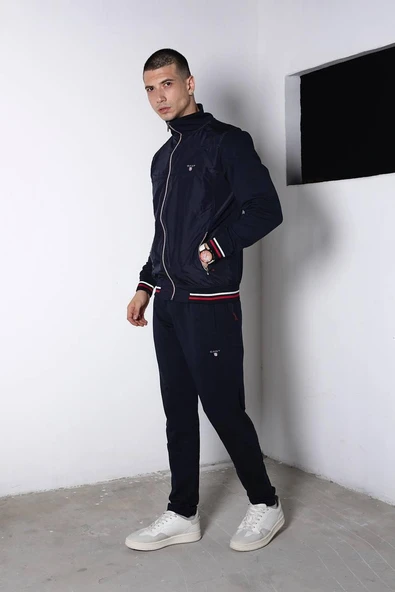 GNT EŞOFMAN TAKIMI - 4