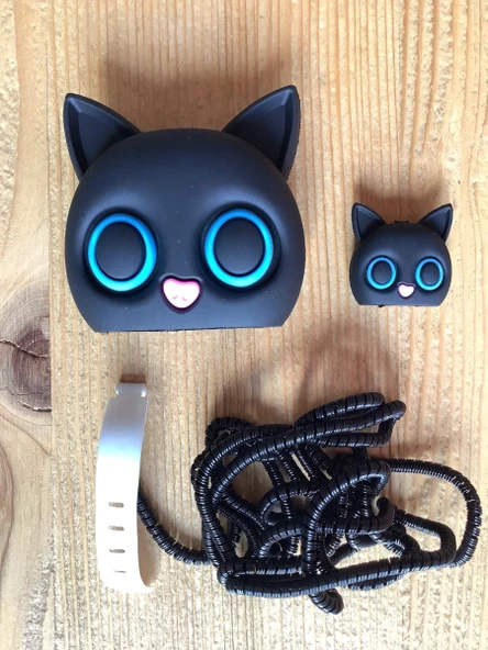 Brokoli Home İphone 18w/20w Uyumlu Şarj Aleti Kılıfı, Şarj Kablo Koruyucu, Şarj Koruyucu Kılıfı Siyah Kedicik - Resim 3