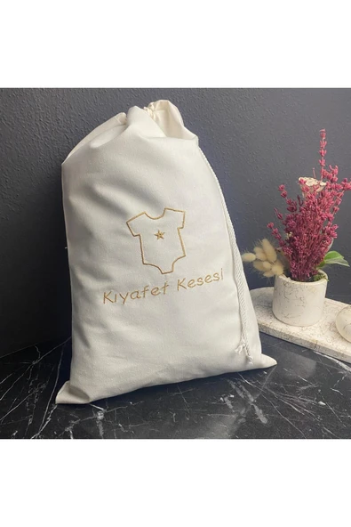 Nakışlı Kıyafet Kesesi - 2
