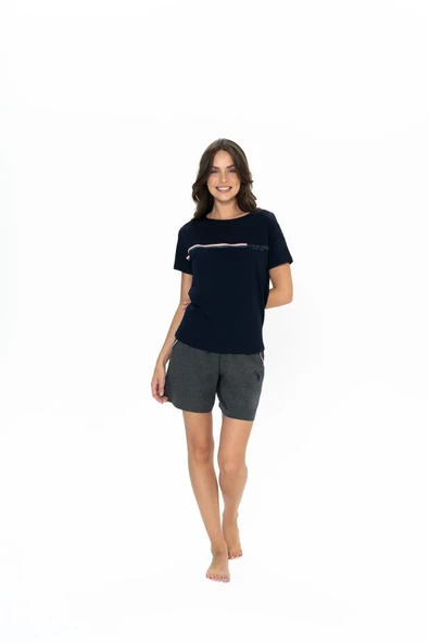 U.S. Polo Assn. Kadın Yuvarlak Yaka Alt Üst Çizgi Detay Pijama Şort Takım ürün görseli 1