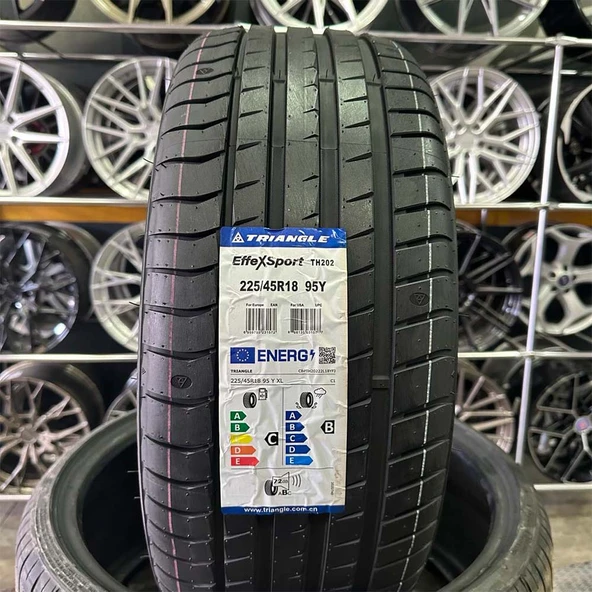225/45 R18 95Y Triangle Effexport Yazlık Lastik 2024 Üretim (1 ADET FİYATIDIR.)