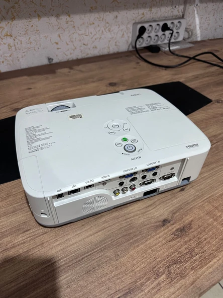 NEC NP-M311W PROJEKSİYON CİHAZI 3100 LÜMEN HDMLI TEŞHİR ÜRÜNÜ - 2