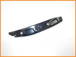 TAMPON BAĞLANTI BRAKETİ ÖN SAĞ SUPER B 08-13 ürün görseli