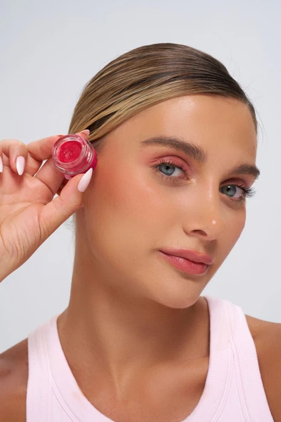 Hibiscus Magic Doğal İçerikli Çok Amaçlı Allık, Ruj, Göz Farı (Makyaj Beraberinde Çok Değerli Besleyici Cilt Bakımı) - 12