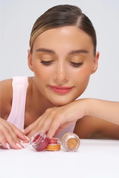 Orange Blossom Lip-Cheek-Eye ‘Tint’ Doğal İçerikli Çok Amaçlı Allık, Ruj, Göz Farı (Makyaj Beraberinde Çok Değerli Besleyici Cilt Bakımı) - 11