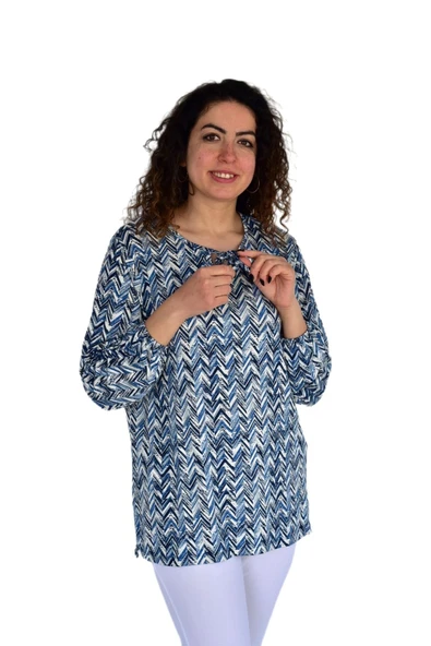 Kadın V Desen Baskılı Viscon Bluz BGL-ST04285 ürün görseli