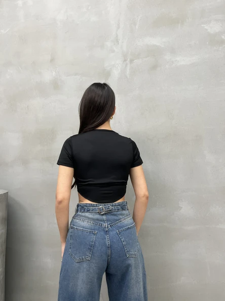 Kadın Crop Tişört Kısa Kollu Bisiklet Yaka Dikiş Detaylı - Resim 12
