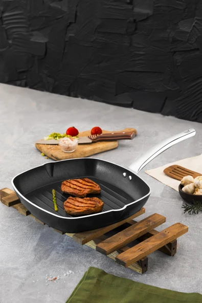 Noble life BICOAT GRILL TAVA NO:28 BLACK