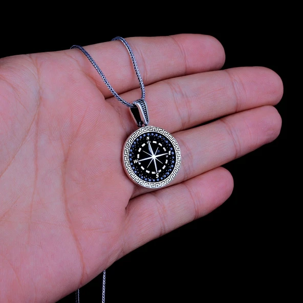 925 AYAR GÜMÜŞ MİKRO TAŞLI PUSULA MODEL KOLYE - Resim 3