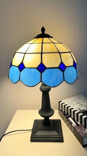Yüceeller El Yapımı Vitray Retro Barok Abajur Masa Lambası Oturma ve Yatak Odası Mavi Beyaz Siyah - 3