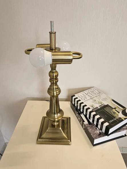 Yüceeller El Yapımı Eskitme Vitray Retro Barok Abajur Masa Lambası Oturma ve Yatak Odası Mavi Beyaz Siyah - 6