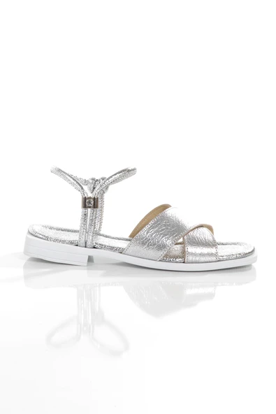 MİA028-3010 Hakiki Deri Kadın Günlük Konforlu GÜMÜŞ Tatil Sandalet - Resim 4