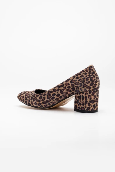 Kadın Kısa Topuklu Ayakkabı Leopar Süet Malzeme Kalın Topuklu - Resim 5