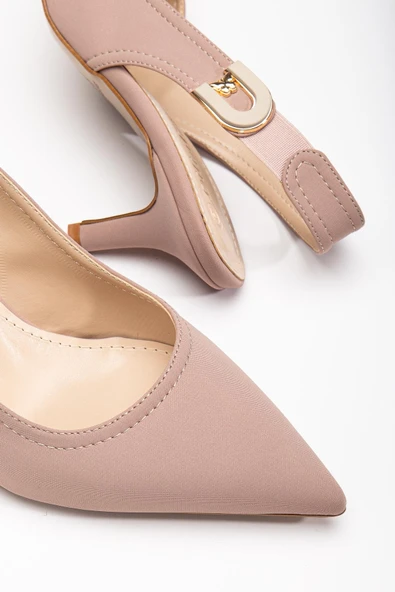 Büyük Numara Kadın Topuklu Ayakkabı Vizon Saten Malzeme Taşlı Tokalı - Resim 2