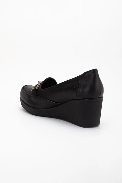 Kadın Dolgu Topuklu Ayakkabı Siyah Yüzlü Tokalı - Resim 5