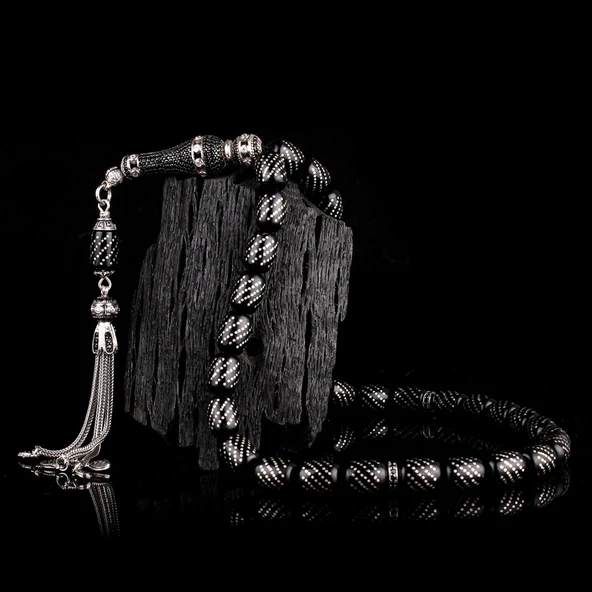 ZİRKON SET GÜMÜŞ PÜSKÜLLÜ NOKTA İŞLEMELİ ATEŞ KEHRİBAR TESBİH ürün görseli