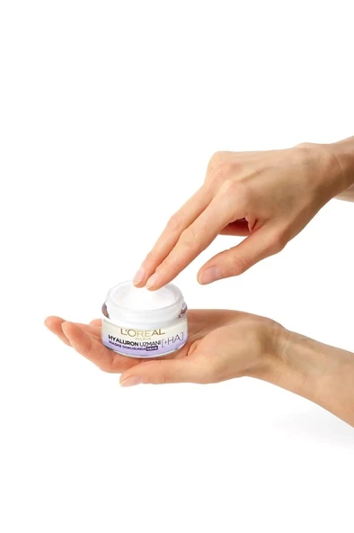 L'Oreal Paris Hyaluron Uzmanı Cilt Dolgunlaştıran Nemlendirici Gece Kremi 50 ml - 5