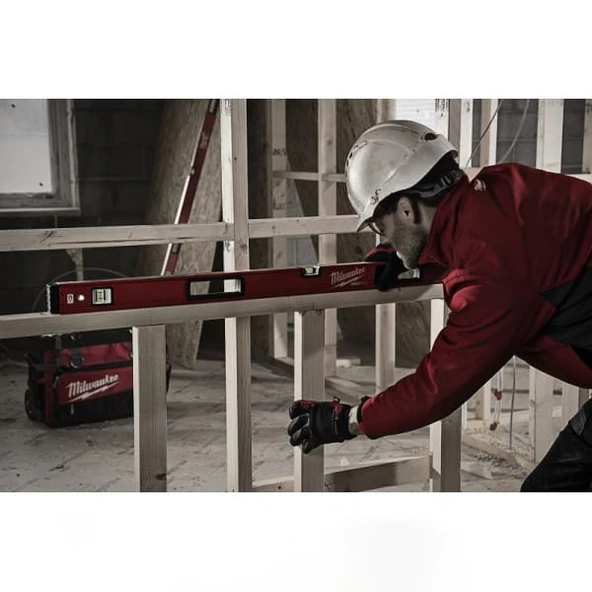 Milwaukee Su Terazisi Redstick Backbone 244 CM 4932459075 - 4