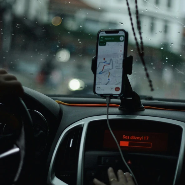 Araç Içi Uzayan Ayarlanabilir Cam Ve Torpido Için Vantuzlu Telefon Tutucu Ve Fosforlu - 4