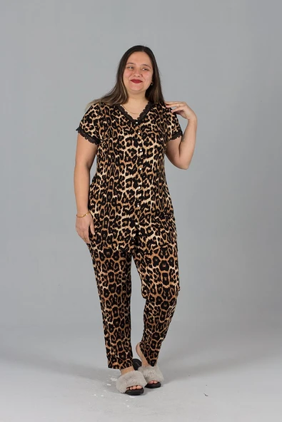 Büyük Beden Düğmeli Pijama Takım Leopar