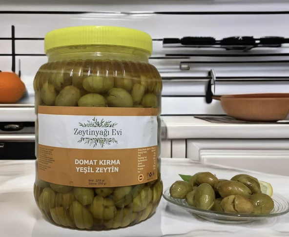 El Kırması Domat Sofralık Yeşil Zeytin İri Kalibre Pet Şişe 2200 Gram