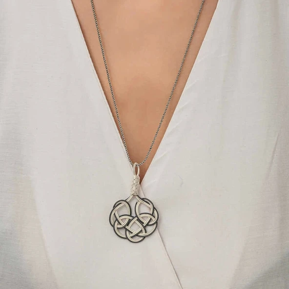 Gümüş Kazaziye Örgü Kadın Kolye - Resim 4