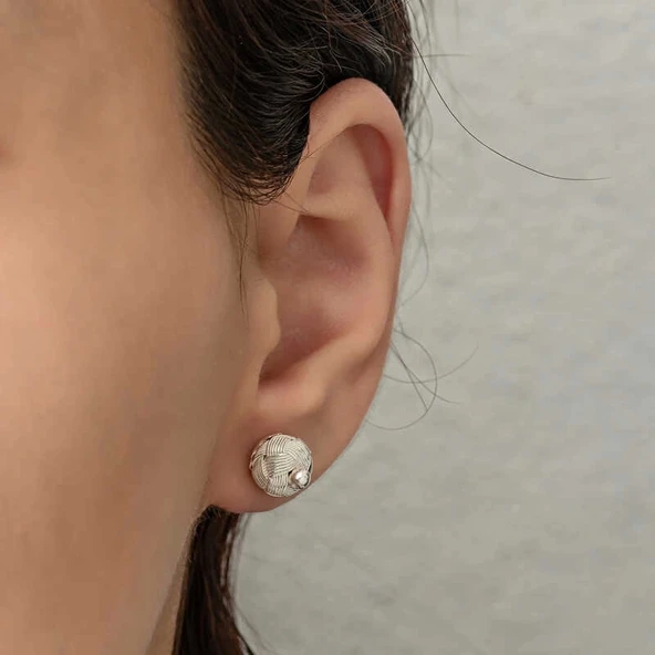 Gümüş Kazaziye Örgü Çivili Küpe - Resim 6