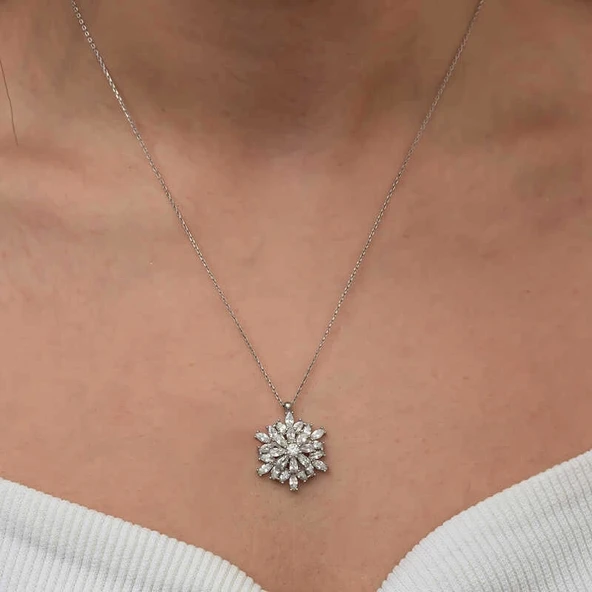 Gümüş Dönen Kar Tanesi Lotus Çiçeği Kolye - Resim 3
