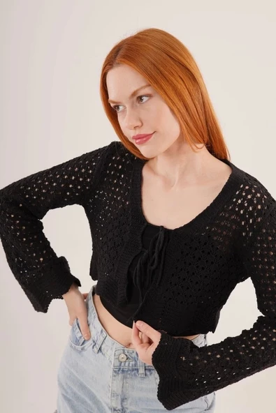 Ön Bağlamalı Ajurlu Crop Siyah Hırka - 4