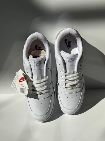 Ayakkabı kapınızda nike unisex beyaz - 4