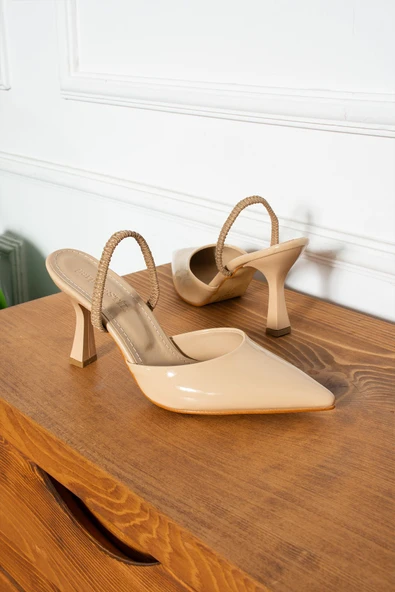 SEFAT Arkası Açık Köşeli Lastikli Rahat Taban Kadeh Kadın Rugan Topuk Ayakkabı - 10