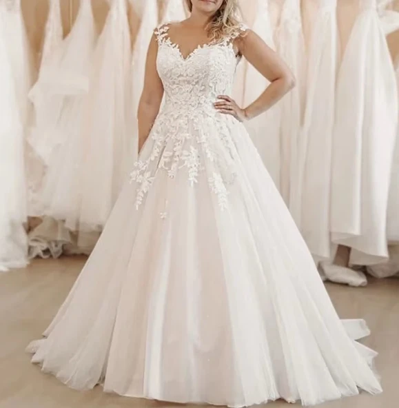 Dantelli Çiçek Güpürlü Gelinlik 33 Beden