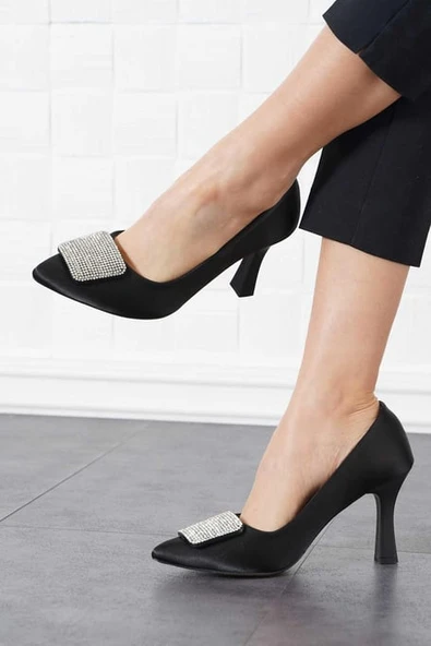 Feles Toka Taş Detaylı Stiletto Kadın Topuklu Ayakkabı - 4