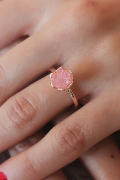 HEYF Pembe Lotus Çiçek Figür Gold Renk Kadın Yüzük ürün görseli 1