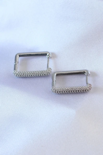 HEYF Gümüş Renk Kare Model Zirkon Taşlı Pirinç Kadın Küpe ürün görseli 1