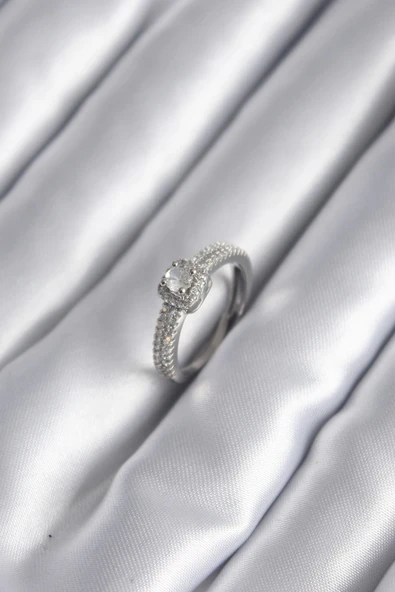 HEYF Pirinç Gümüş Renk Zirkon Taşlı Kadın Yüzük ürün görseli 1