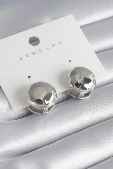 HEYF Pirinç Gümüş Renk İşleme Detay Top Model Kadın Küpe ürün görseli