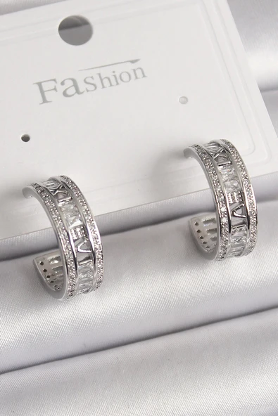 HEYF Pirinç Gümüş Renk Zirkon Taşlı İşleme Detay Halka Model Kadın Küpe ürün görseli 1