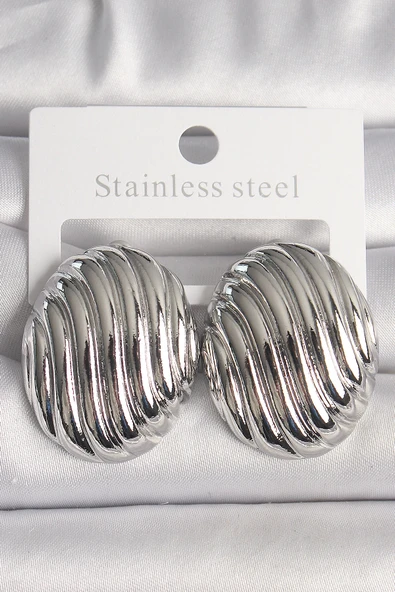 HEYF Pirinç Gümüş Renk İşlemeli Oval Model Kadın Küpe ürün görseli