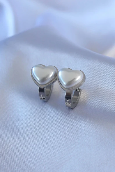 HEYF 316L Çelik Gümüş Renk İncili Kalp Model Kadın Küpe - Resim 2