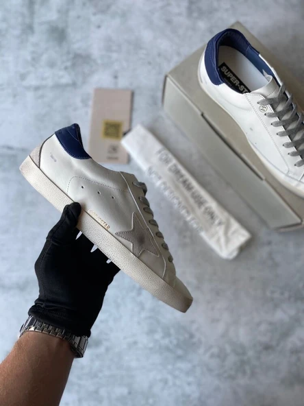 Golden Goose Super-Star