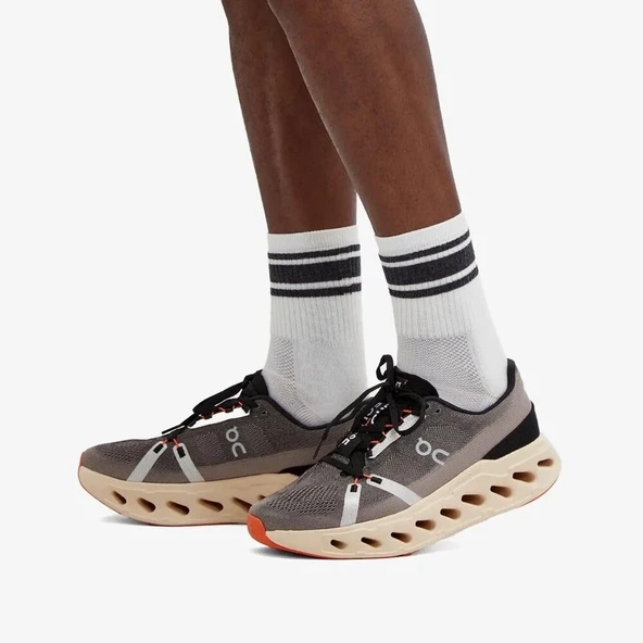 On Running Cloudeclipse Fade Sand - 3