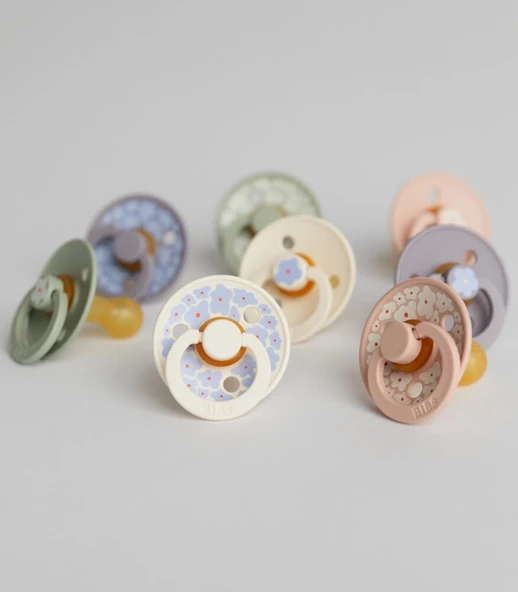 Bibs Studio Colour Jasmine Field Kauçuk Emzik 0-6 Ay Fossil Grey - Resim 4